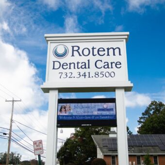 rotem-dental-care-toms-river-exterior-signage